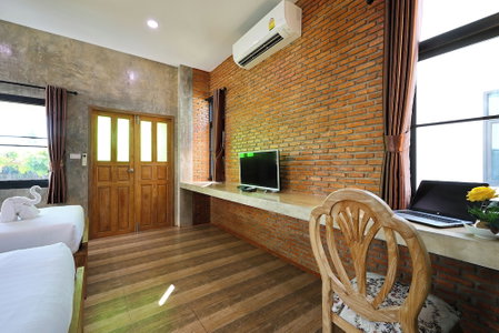 Chiang Mai Garden Bungalows, Saraphi, Thailand