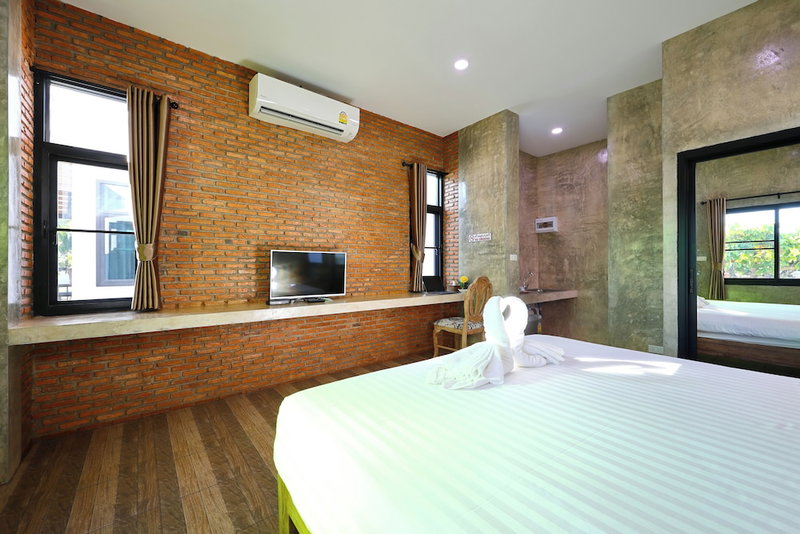 Chiang Mai Garden Bungalows, Saraphi, Thailand