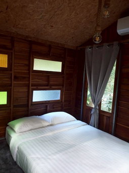 Phawaeng Resort, Uthai Thani, Thailand