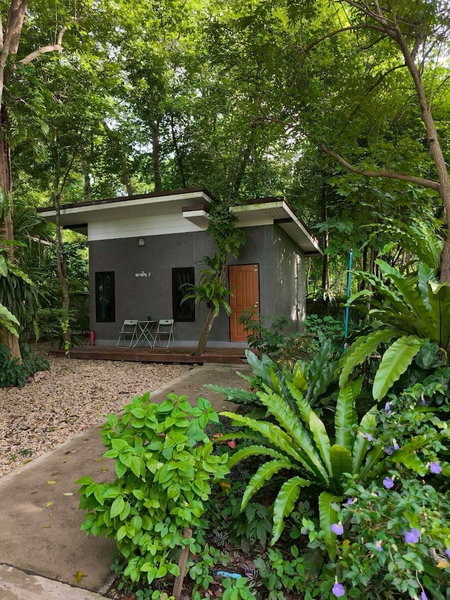Phawaeng Resort, Uthai Thani, Thailand
