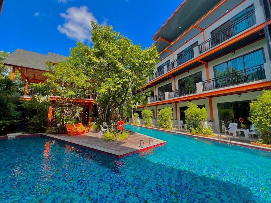 Wow Phuket, Chalong, Thailand