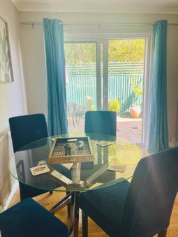 Tanglewood house Abergavenny with private parking, Abergavenny, United Kingdom