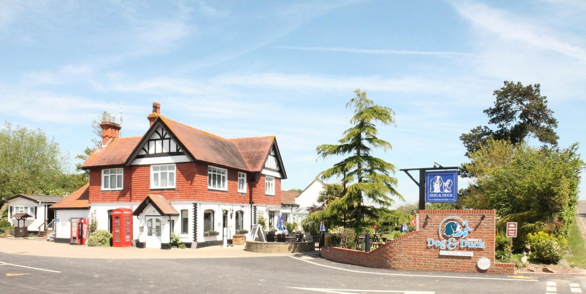 Hotel · Dog and Duck Leisure Park, Kent