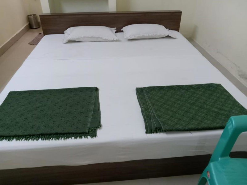 BSSK Comforts Inn, Srīrangam, India