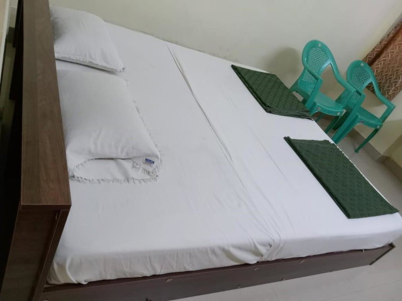 BSSK Comforts Inn, Srīrangam, India