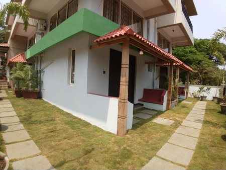 Kay's Riverview Resort - Near Baga Beach, Baga, India