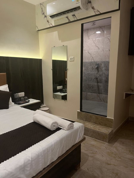 Hotel Powai Palace, Mumbai, India