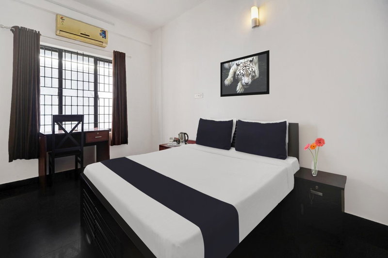 Super Hotel O East Fort, Trivandrum, India