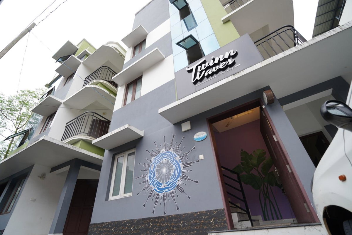 Twinn Waves By Atmos, India