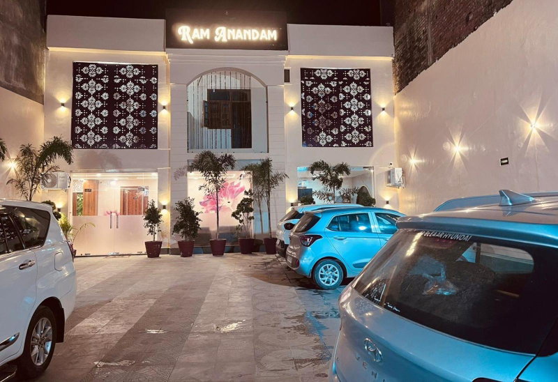 Hotel Ram Anandam Inn, Faizābād, India