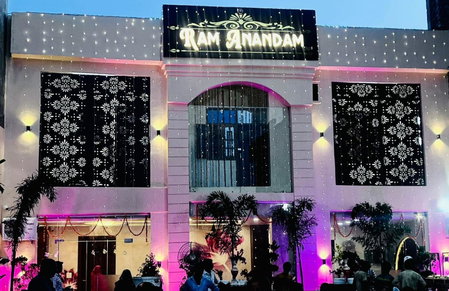 Hotel Ram Anandam Inn, Faizābād, India