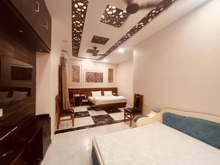 Hotel Ram Anandam Inn, Faizābād, India