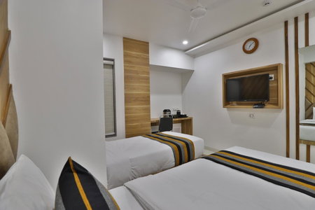 Hotel le Grand, Surat, India