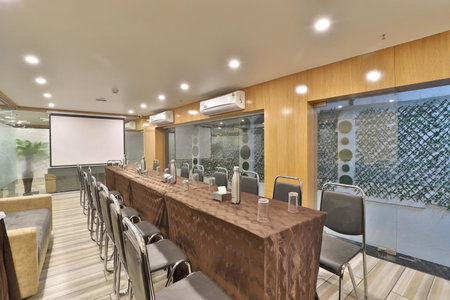 Hotel le Grand, Surat, India