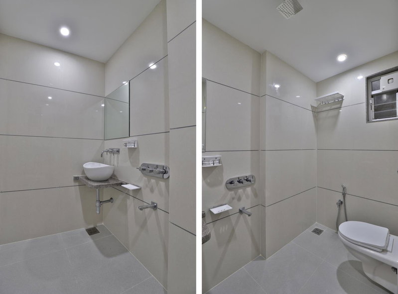 Hotel le Grand, Surat, India