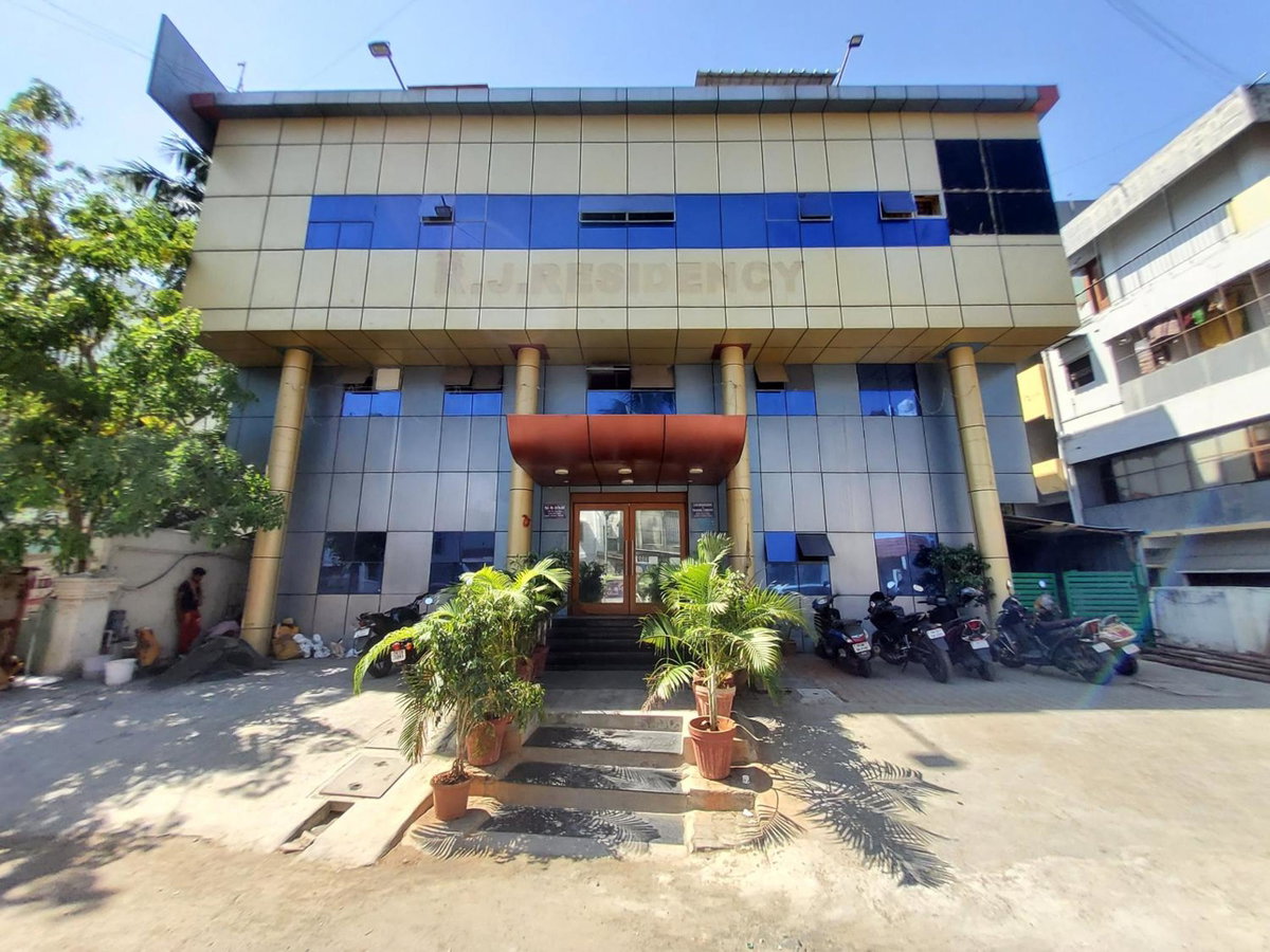 GT Grande Hotel-Near US Consulate, India