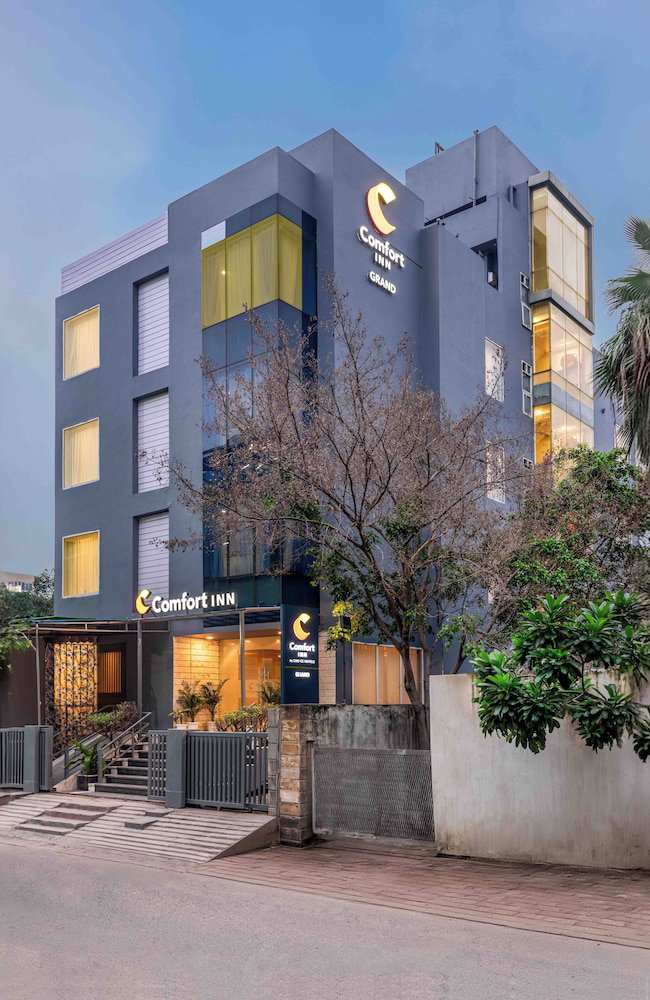 Comfort INN Grand - Kaushambi, India