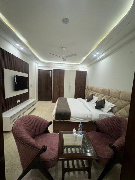 The Royal Oakes, New Delhi, India