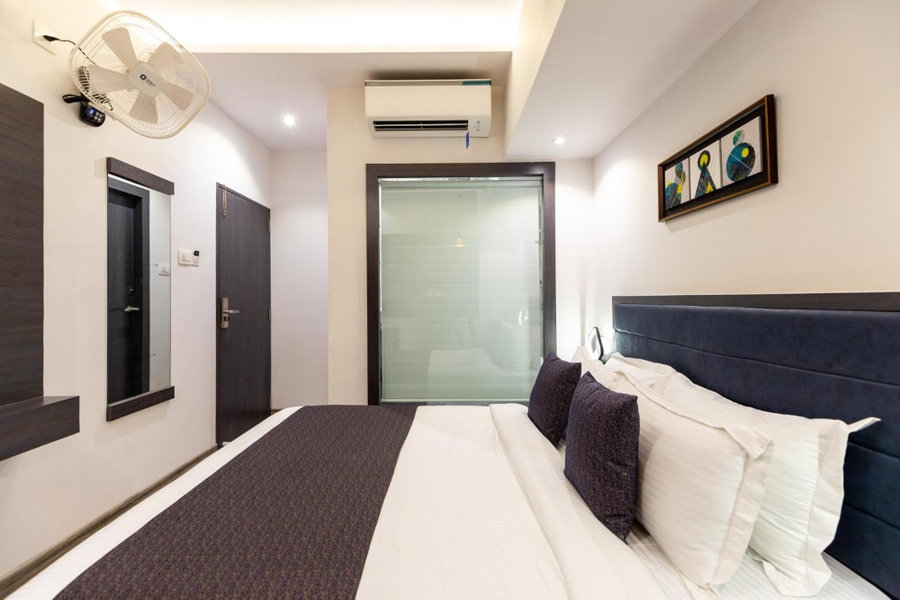 Hotel Larmont Luxury, Mumbai, India