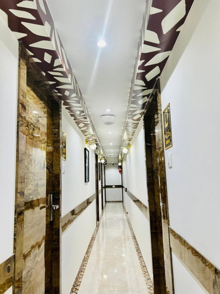 Hotel Larmont Luxury, Mumbai, India