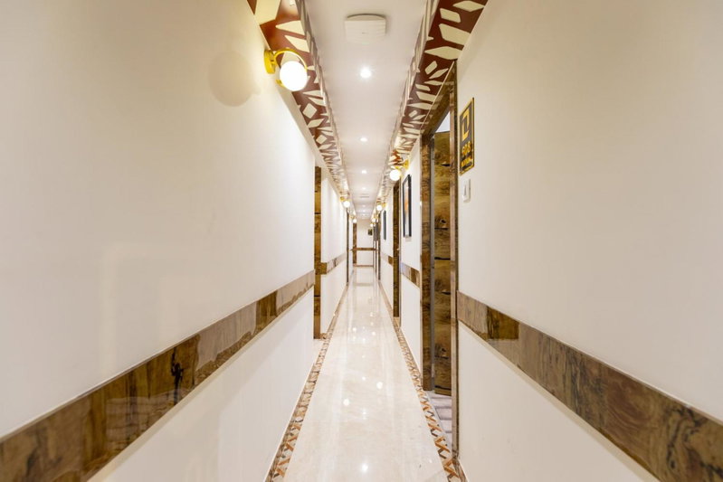 Hotel Larmont Luxury, Mumbai, India
