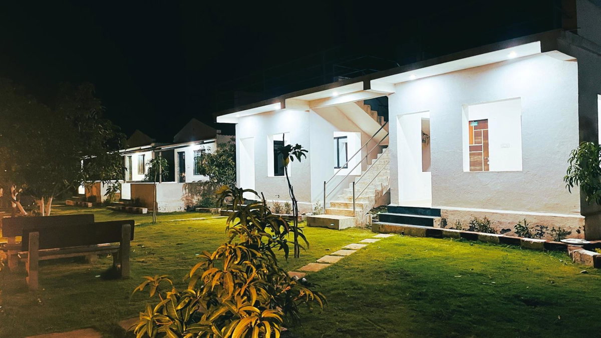Hotel · AamraKunj Gir Resort, Sasan Gir