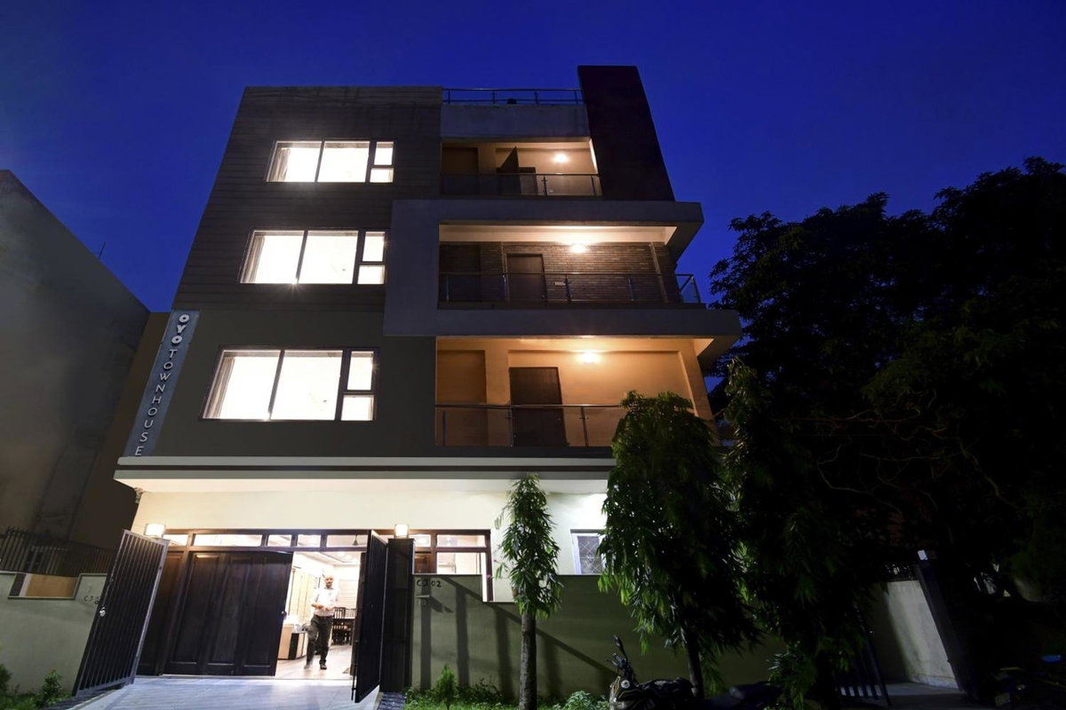 Super Townhouse All In One, India