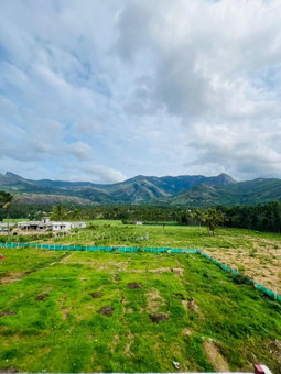 Kadampil Bliss, Maraiyūr, India