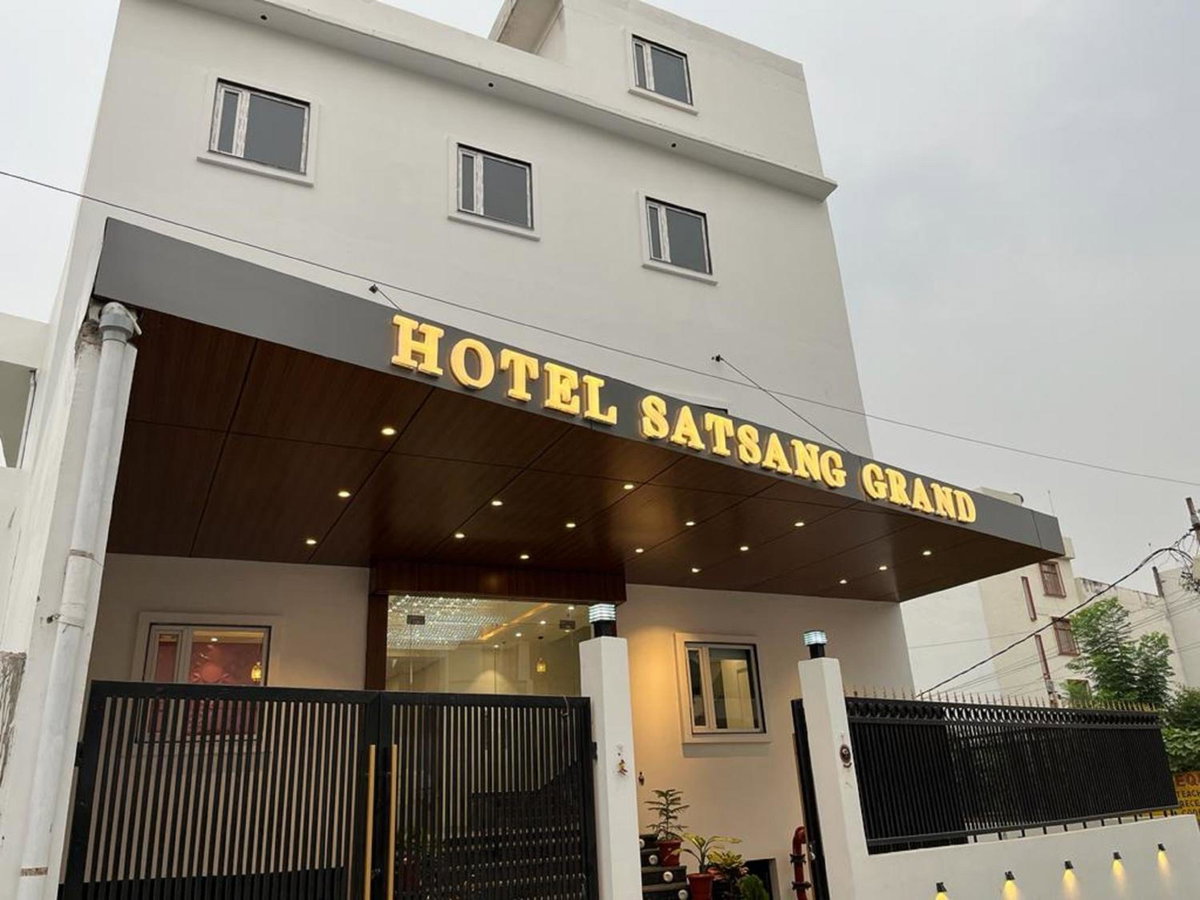 Hotel Satsang Grand, India