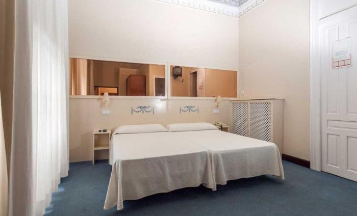 Hotel Ramona, Spain