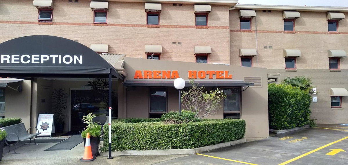 Arena Hotel (formerly Sleep Express Motel), Australia