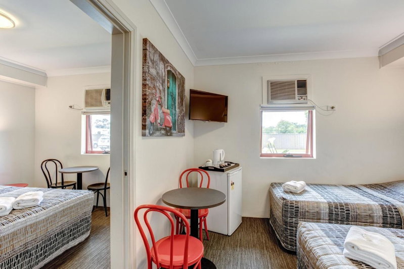 Arena Hotel (formerly Sleep Express Motel), Sydney, Australia