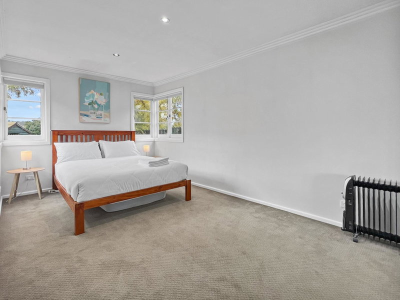 Central Armidale 2-Bedroom Apartment, Armidale, Australia