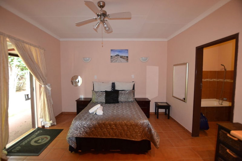 Guesthouse 4U, Emalahleni, South Africa