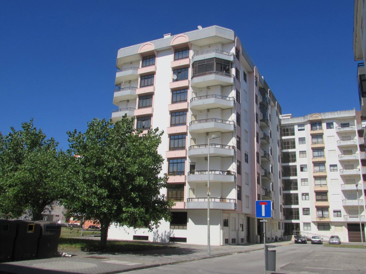 Ar Puro III, Portugal