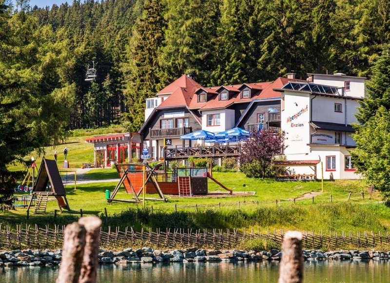 Alpengasthof Enzian, Mönichkirchen, Austria