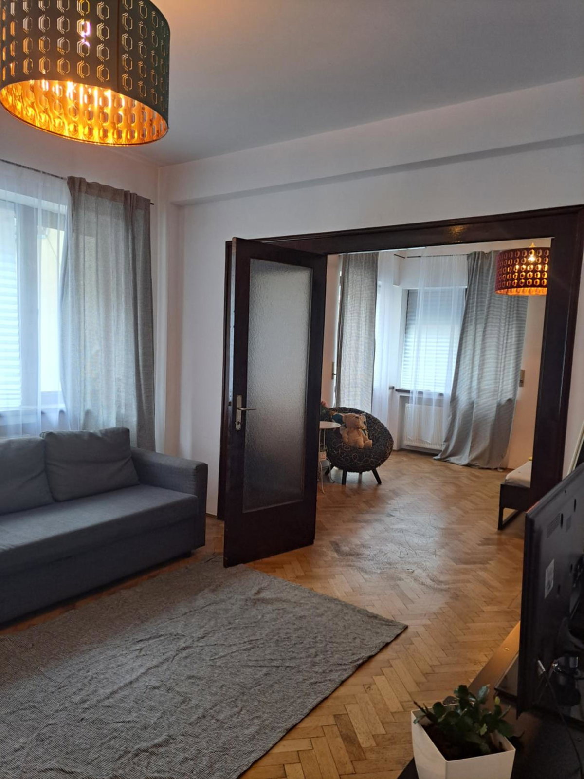 Hotel · The flat of sillence Piata Romana, Bucharest