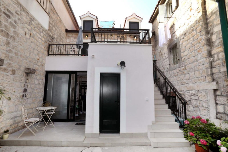 Studio apartman Mihaella, Kaštela, Croatia