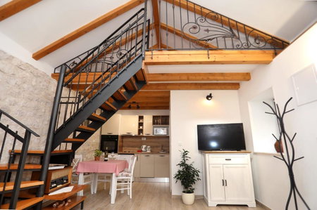 Studio apartman Mihaella, Kaštela, Croatia