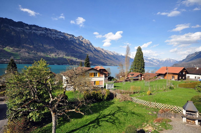 Lake View Chalet, Bönigen, Switzerland