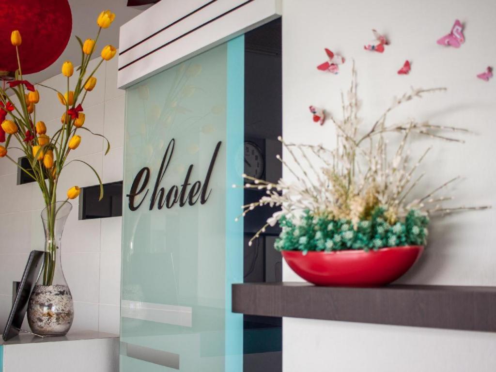 Hotel · e Hotel, Melaka