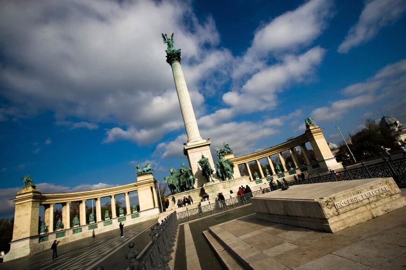 Little Americas Concert Hall Apartments, Budapest, Hungary