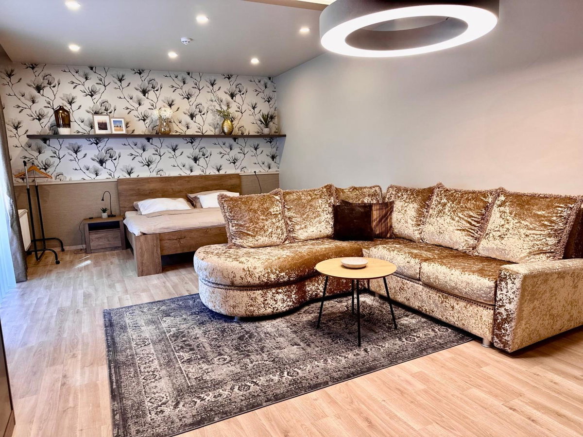 Kényelmes apartman a belváros szélén, Hungary