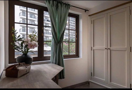 Apartment for rent in Ho Chi Minh City, Vietnam · District 2 - Thao Dien / An Phu · 1 room, 1 bath