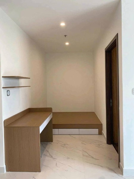 Apartment for rent in Ho Chi Minh City, Vietnam · The Beverly · 1 room, 1 bath