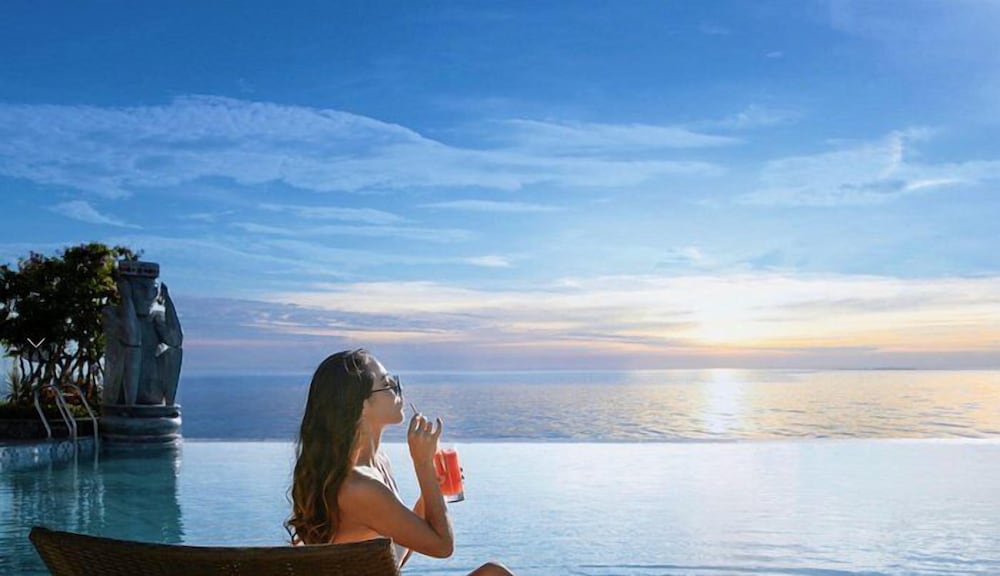 Hong Loan Condotel Apec Phu Yen, Vietnam