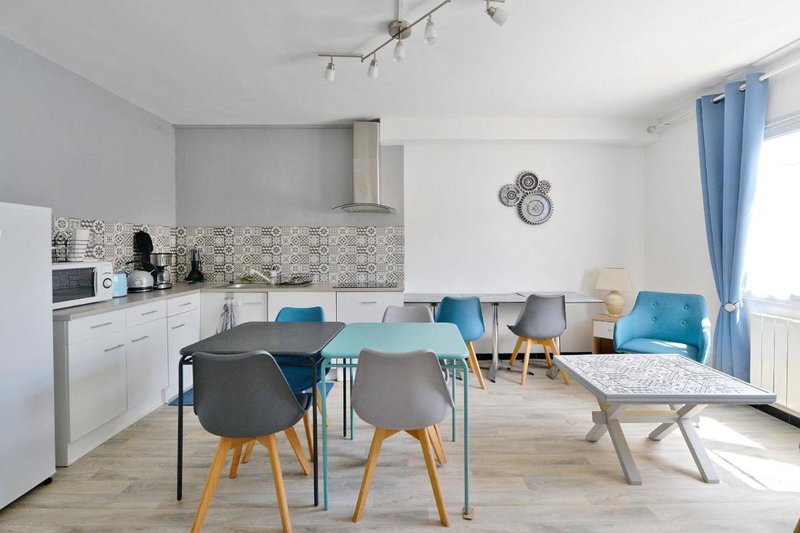 Comme a la Maison, Espéraza, France