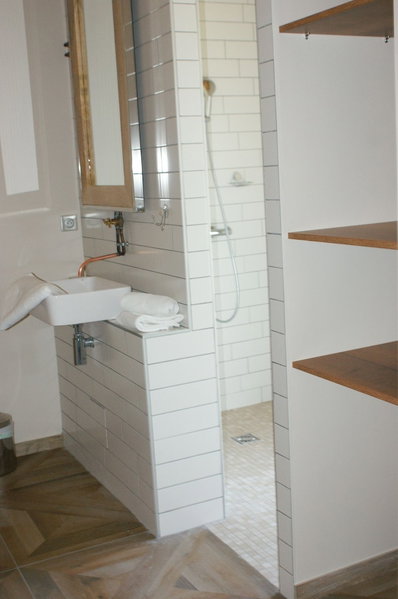What Else Hotel, Saint-Vulbas, France
