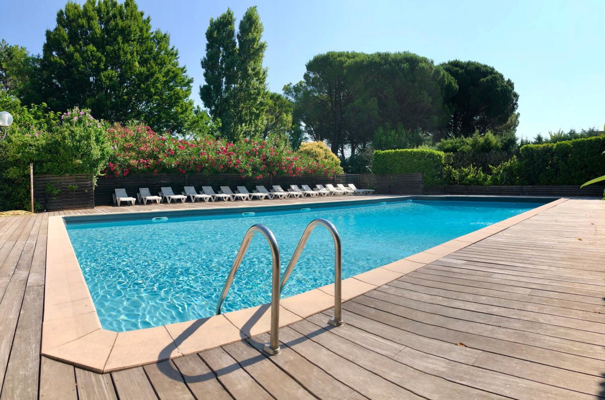 Bungalows & Rooms - Gît'Ôstal, France