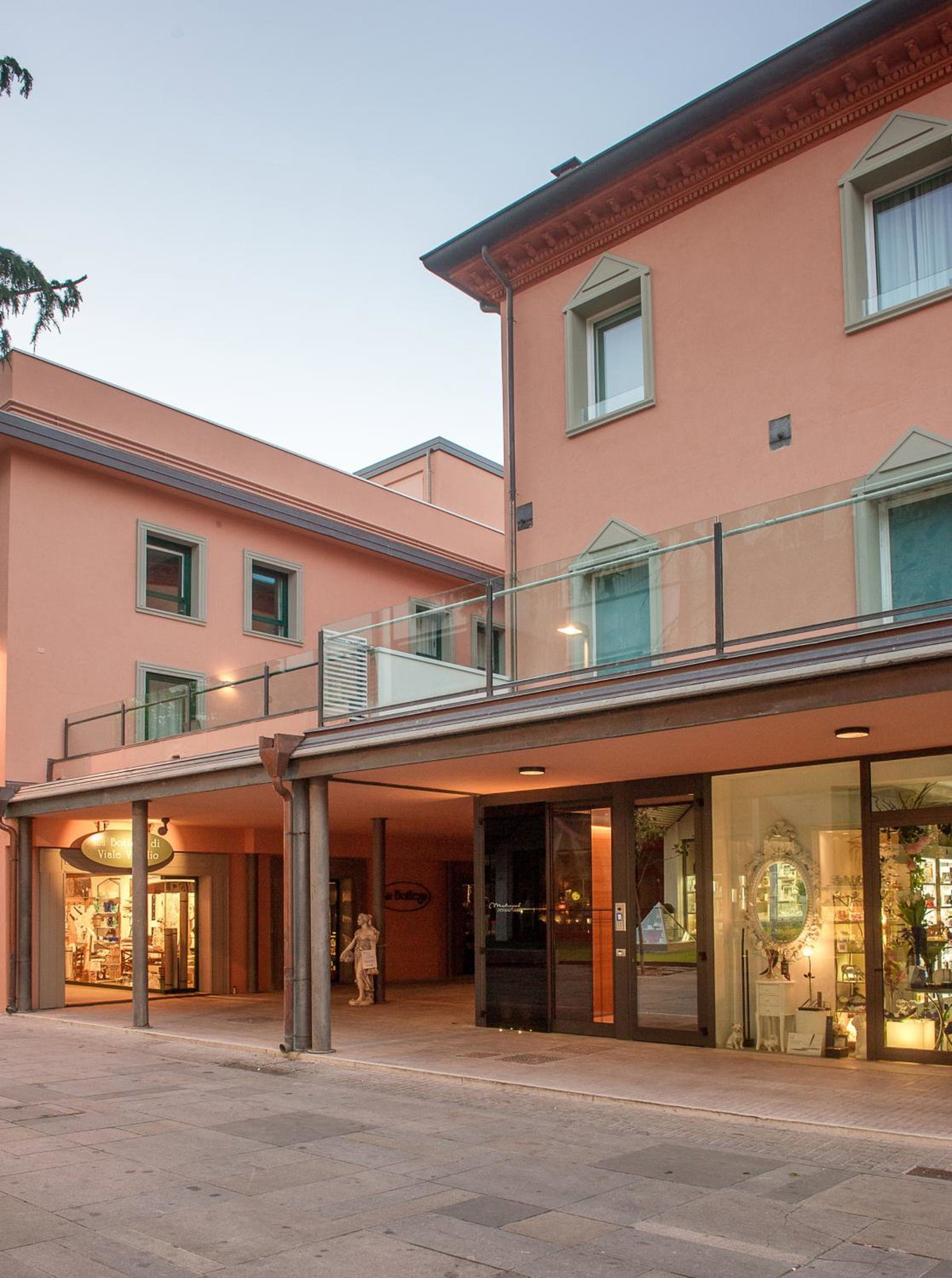 Metropol Ceccarini Suite - Luxury apartments, Italy